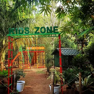 Villa Vintage Garden