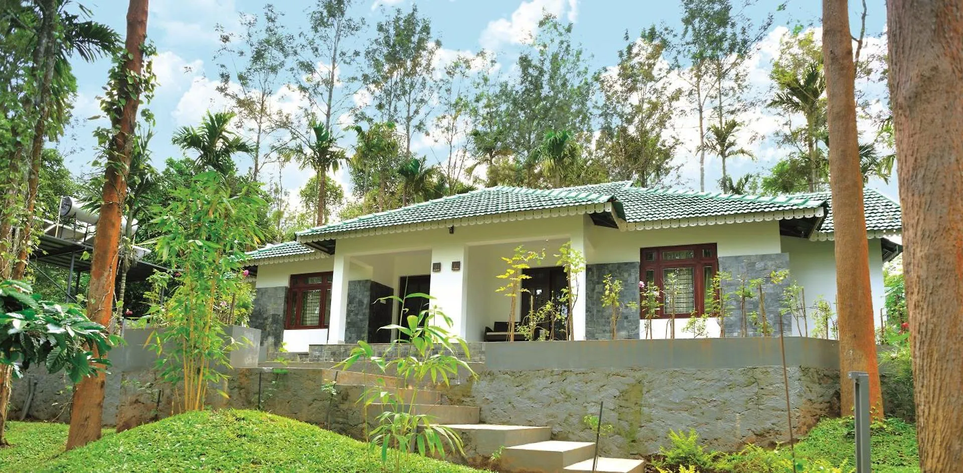The Woods Resorts Wayanad Салтэн-Батери